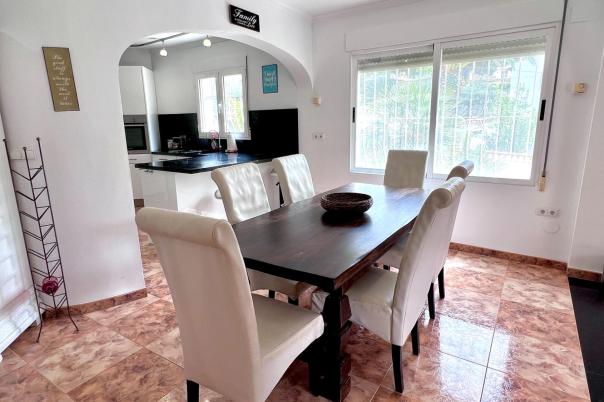 5 bed villa in Moraira