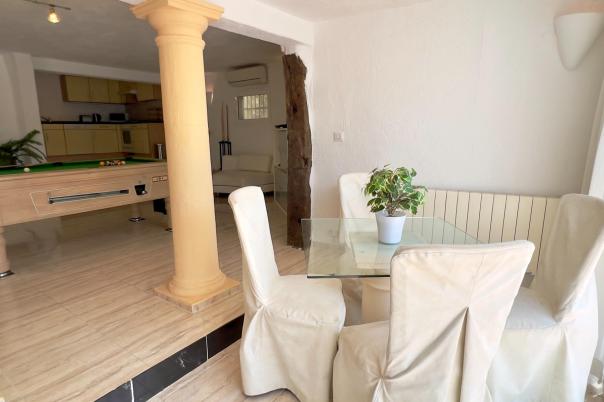 5 bed villa in Moraira