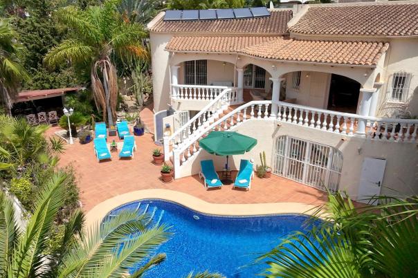 5 bed villa in Moraira
