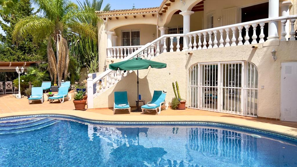 5 bed villa in Moraira