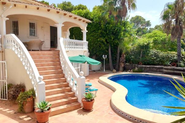 5 bed villa in Moraira