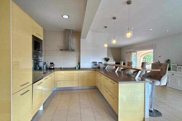 3 bed villa in Moraira