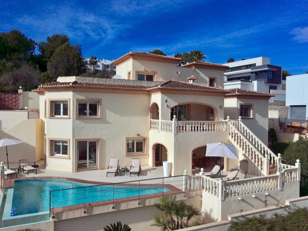 3 bed villa in Moraira