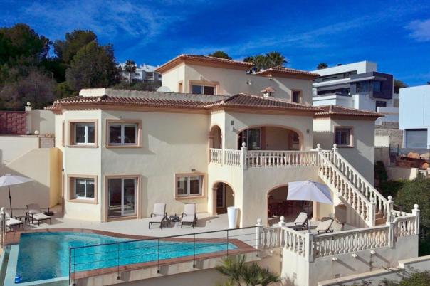 3 bed villa in Moraira
