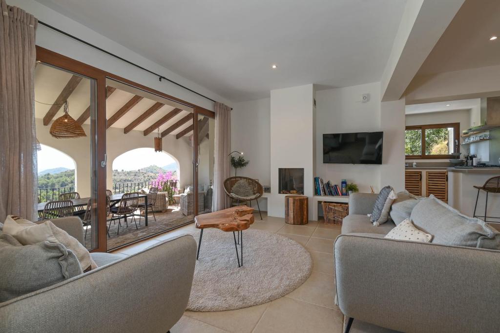 4 bed country houses - fincas in Benissa