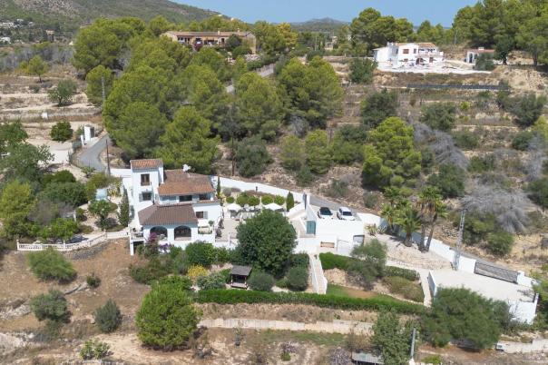 4 bed country houses - fincas in Benissa