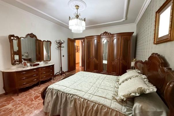 4 bed apartment in Teulada