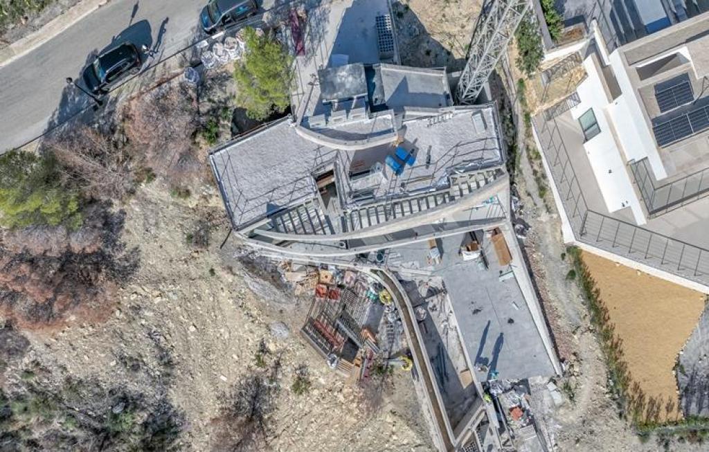 4 bed villa in Altea