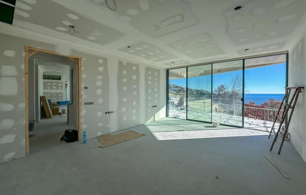 4 bed villa in Altea