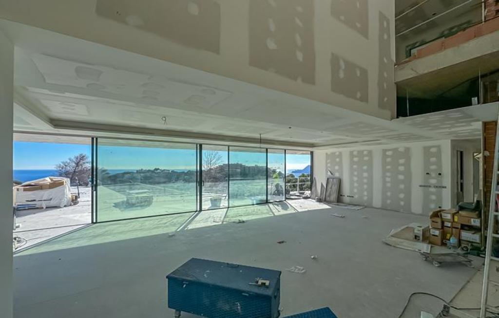 4 bed villa in Altea