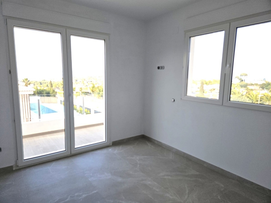 4 bed villa in Javea