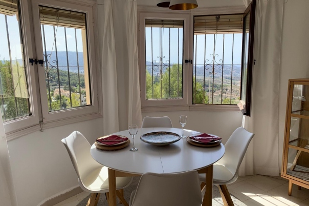 2 bed apartment in Teulada