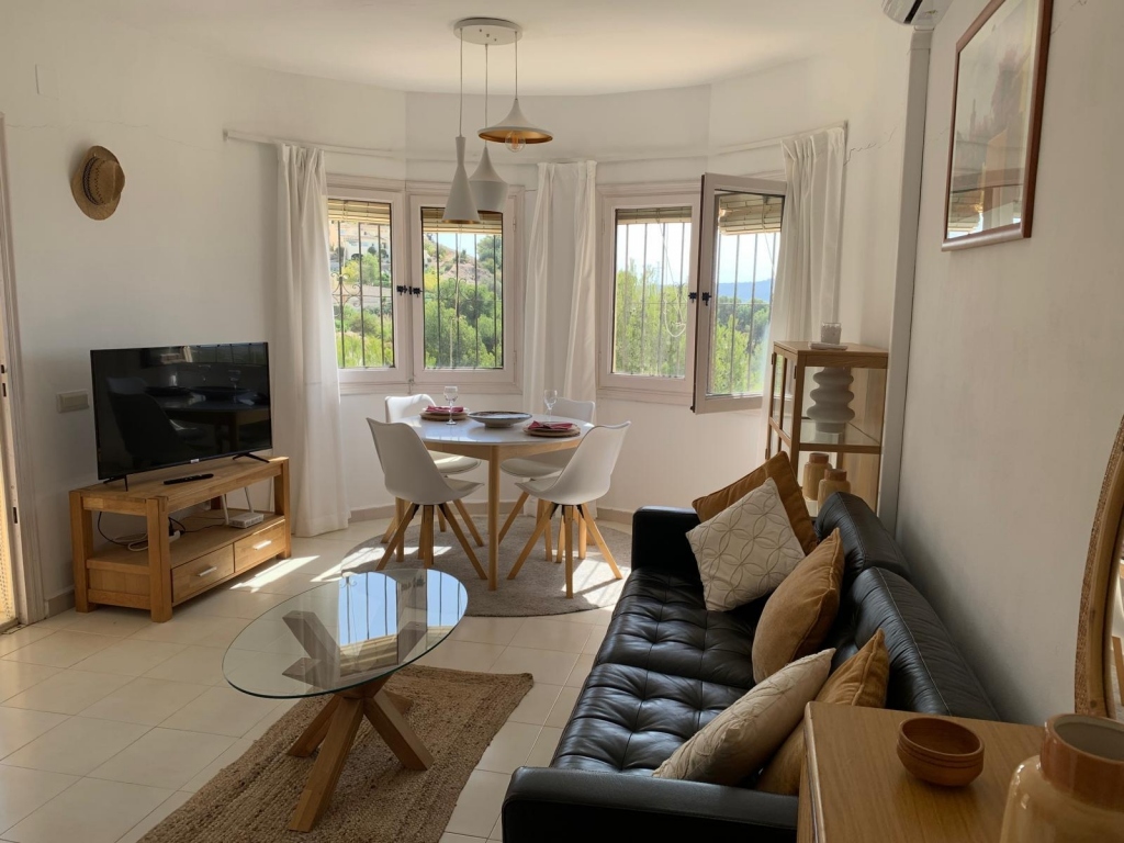 2 bed apartment in Teulada