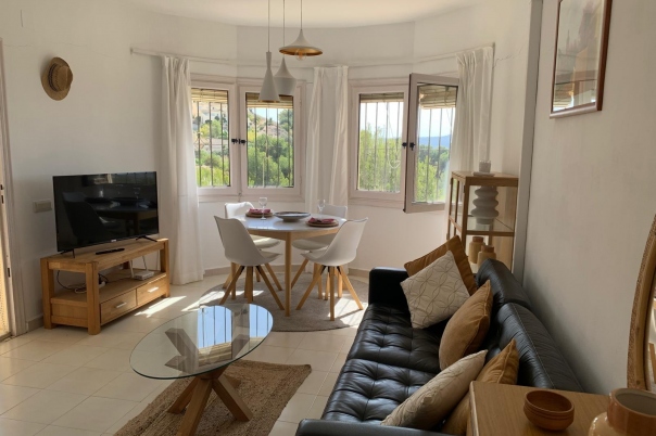 2 bed apartment in Teulada