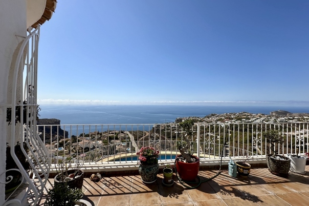 3 bed villa in Benitachell