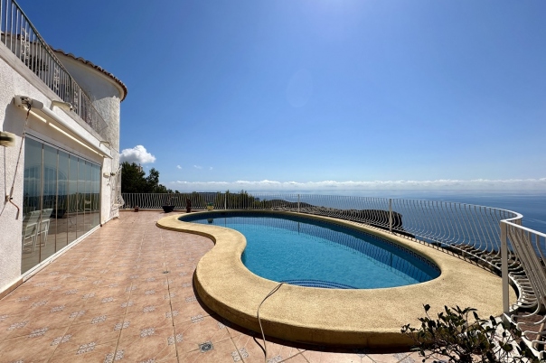 3 bed villa in Benitachell