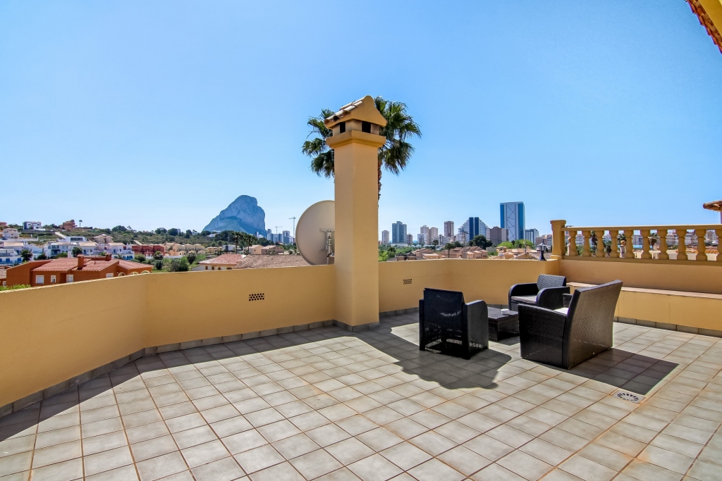 5 bed villa in Calp