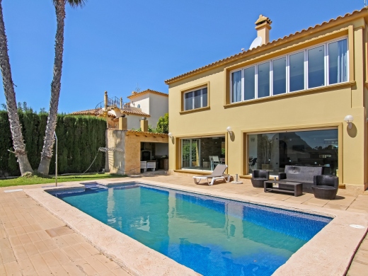 5 bed villa in Calp 5 bed villa in Calp