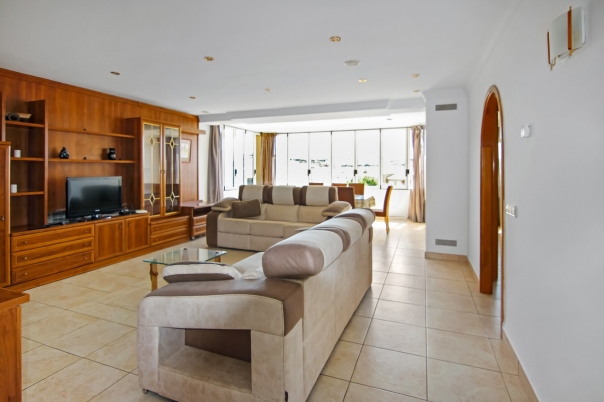 5 bed villa in Calp