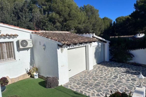 3 bed villa in Moraira