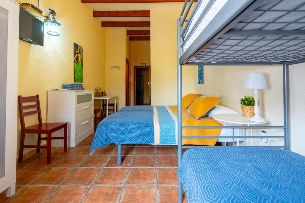 6 bed commercial_premises in Sagra