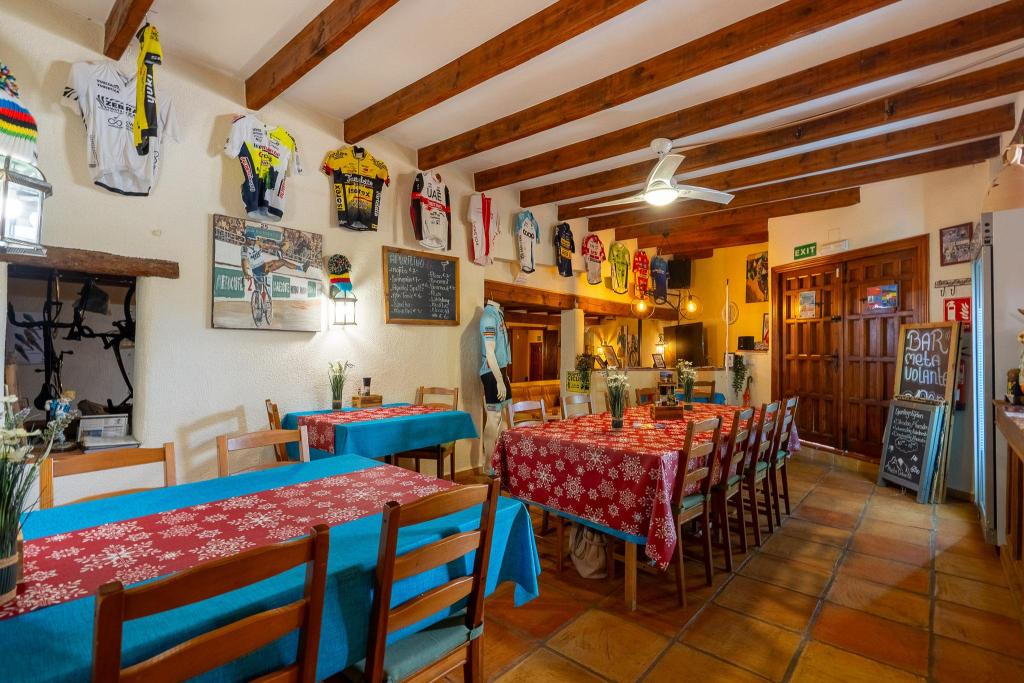 6 bed commercial_premises in Sagra