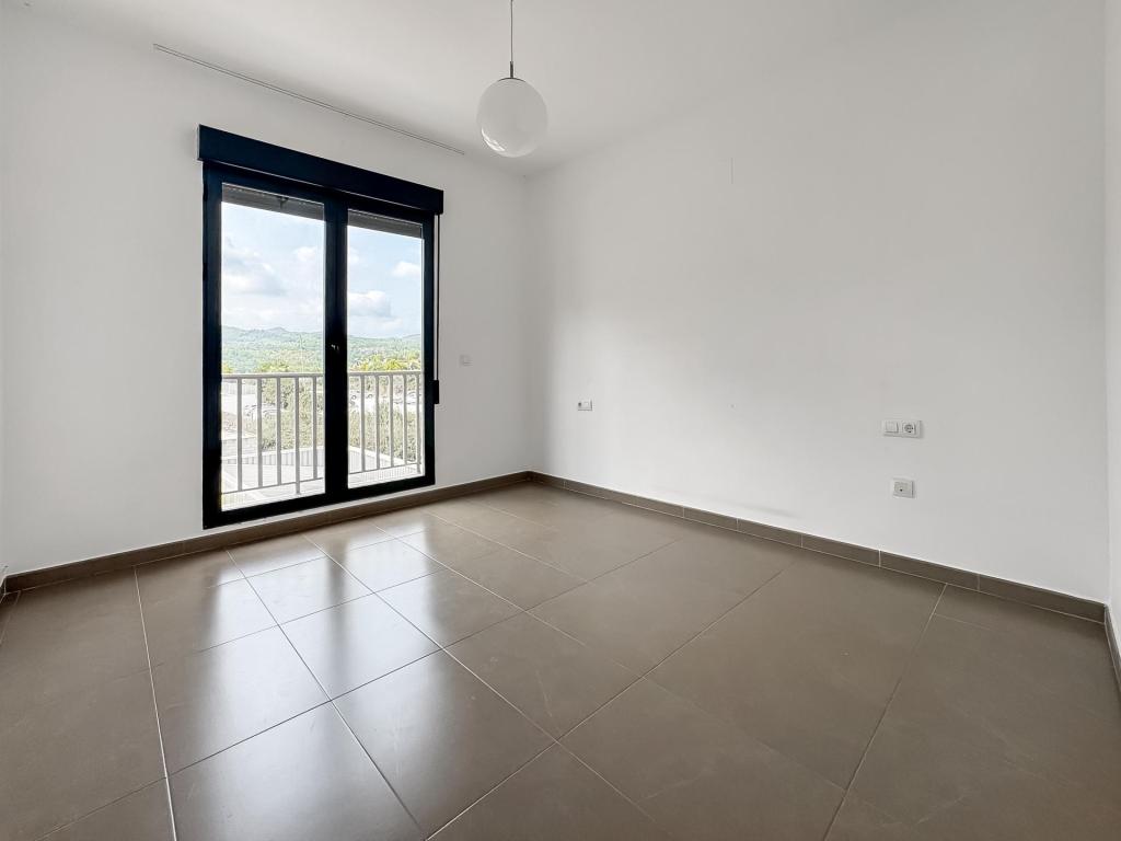 3 bed apartment in Gata de Gorgos