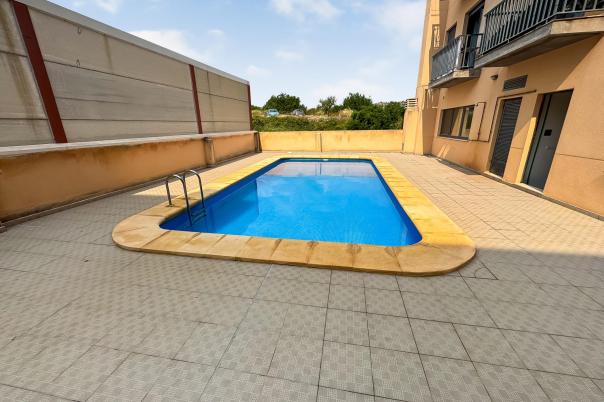 3 bed apartment in Gata de Gorgos