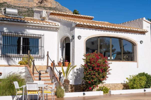 3 bed villa in Javea