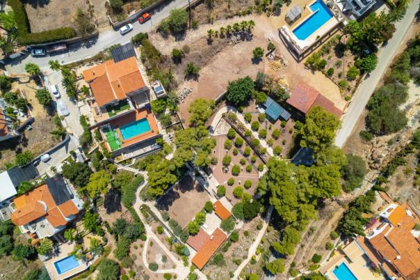 5 bed villa in Alfaz del Pi