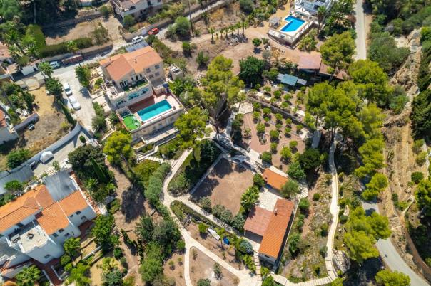 5 bed villa in Alfaz del Pi