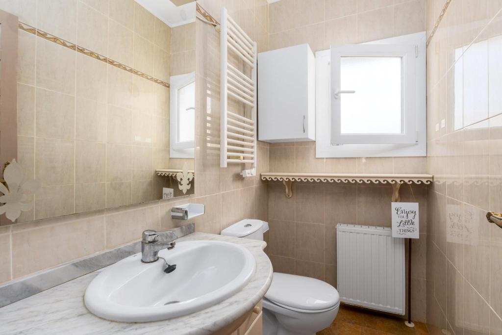 5 bed villa in Alfaz del Pi