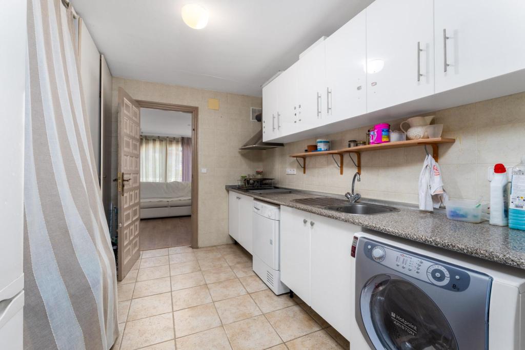 5 bed villa in Alfaz del Pi