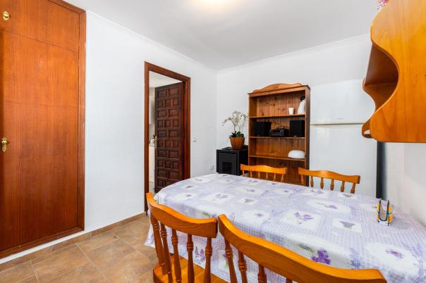 5 bed villa in Alfaz del Pi