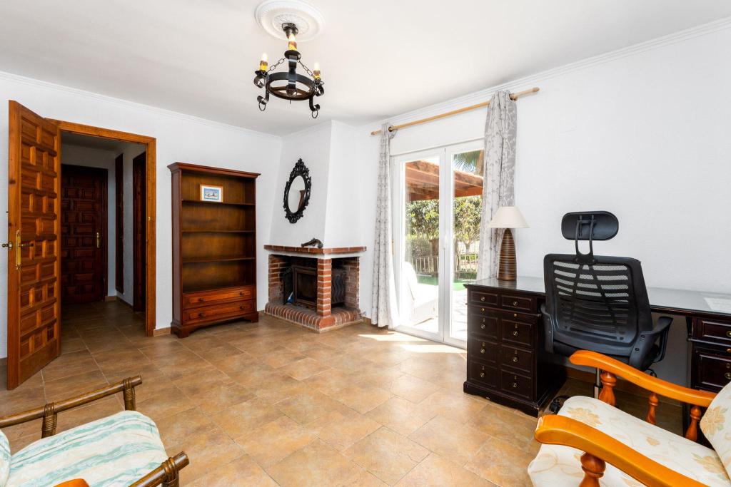 5 bed villa in Alfaz del Pi