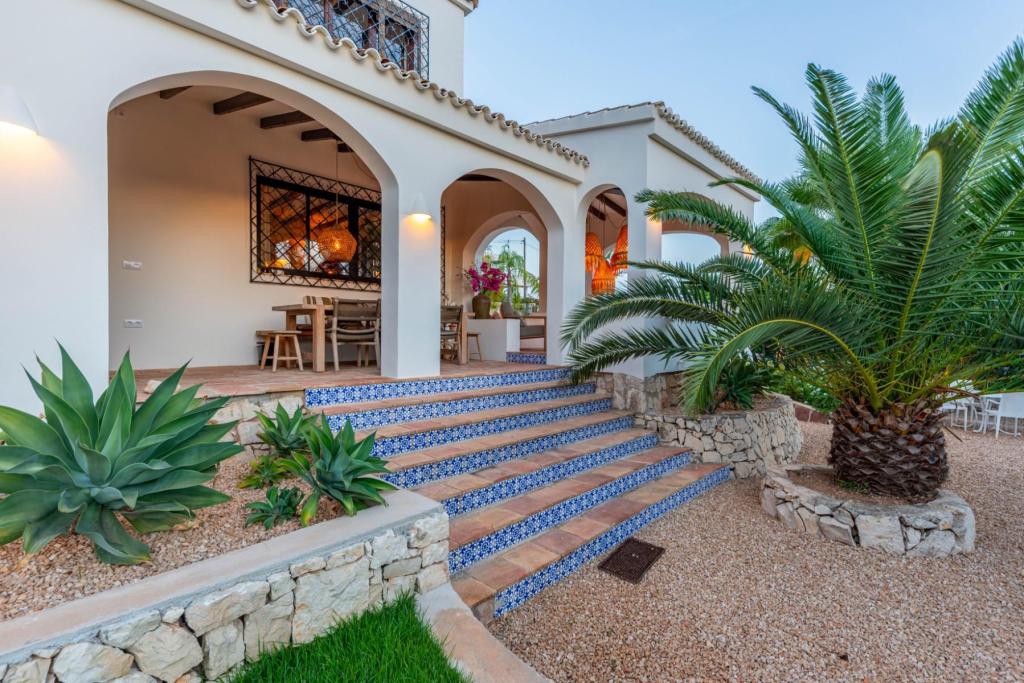 4 bed villas in Moraira