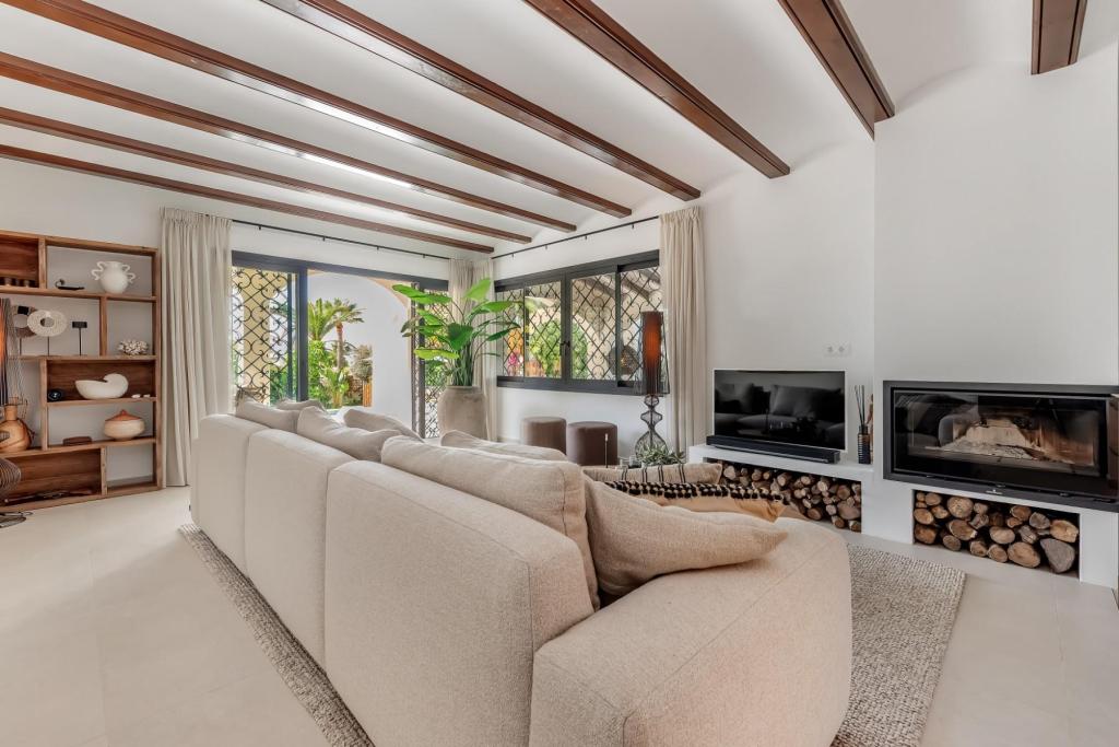 4 bed villas in Moraira