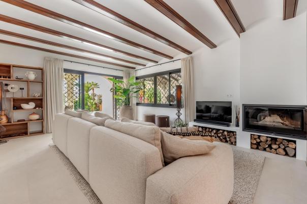 4 bed villas in Moraira