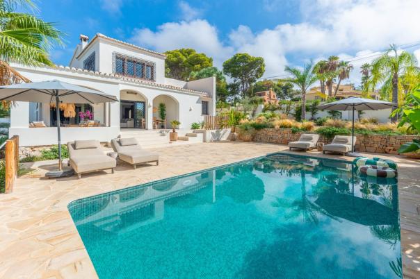4 bed villas in Moraira