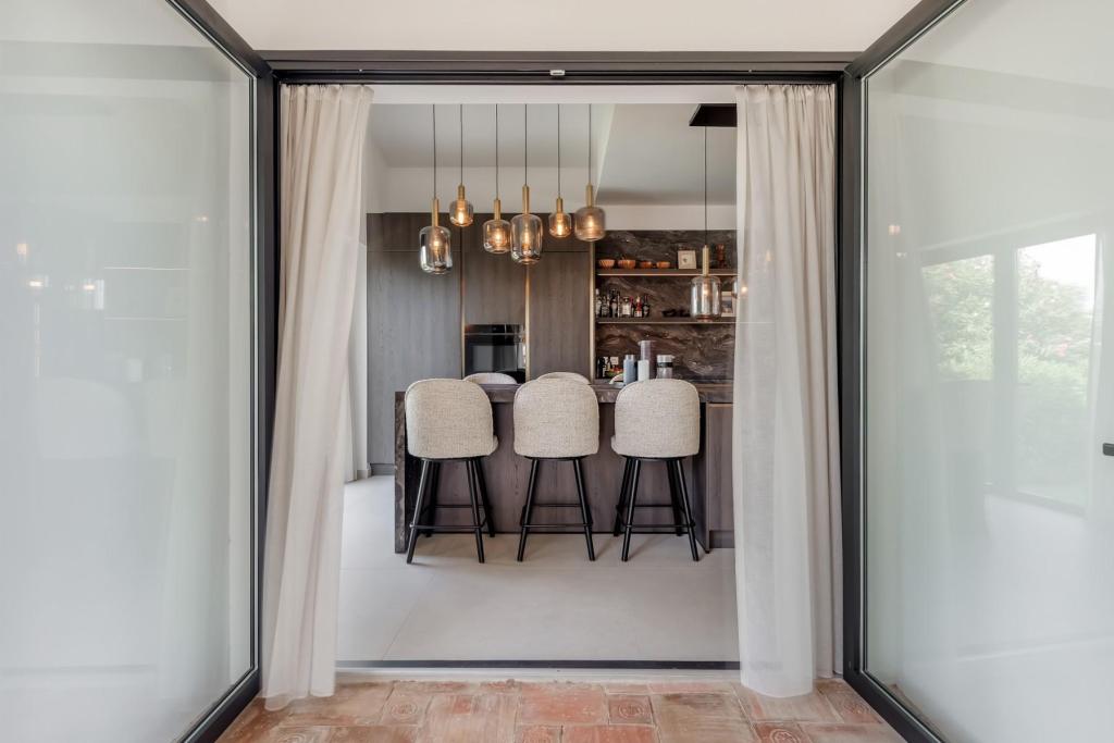 4 bed villas in Moraira