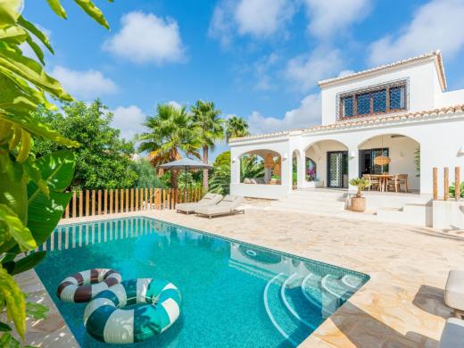 4 bed villas in Moraira