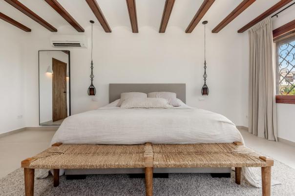 4 bed villas in Moraira