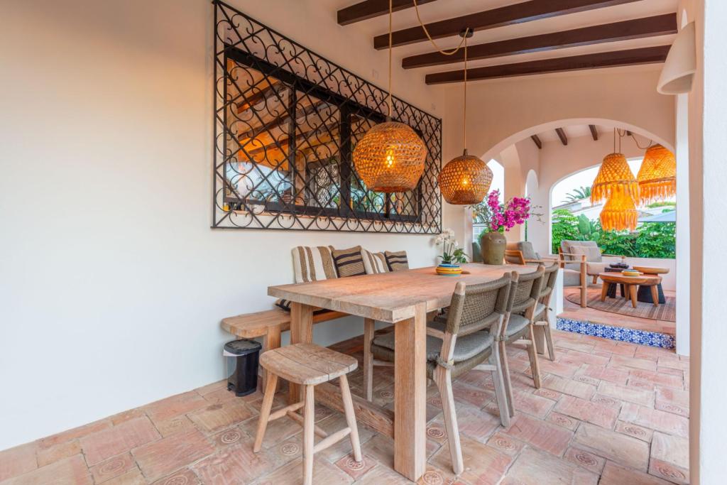 4 bed villas in Moraira