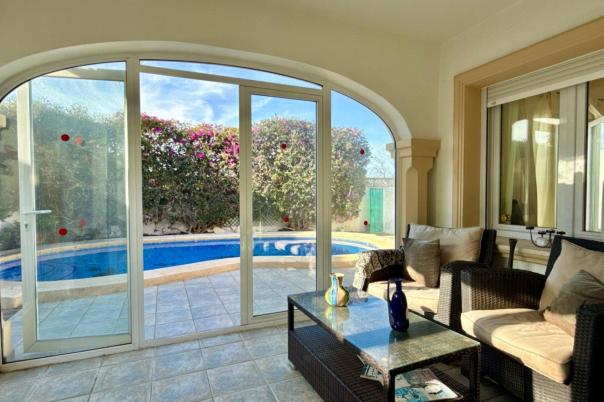 2 bed villa in Benitachell