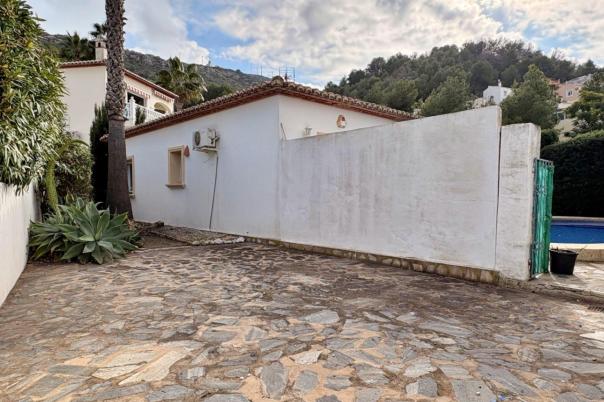 2 bed villa in Benitachell