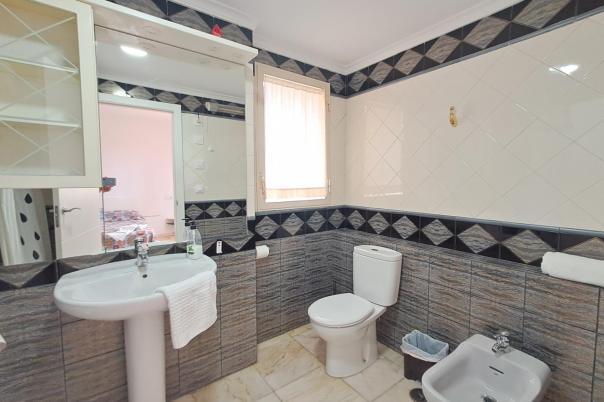 6 bed apartment in Benidorm