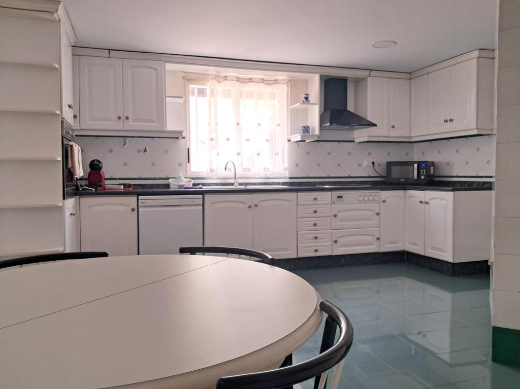 6 bed apartment in Benidorm