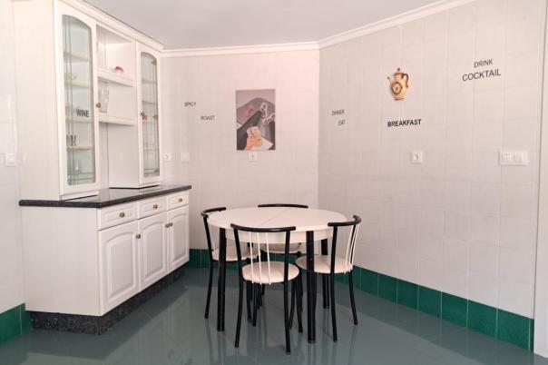 6 bed apartment in Benidorm