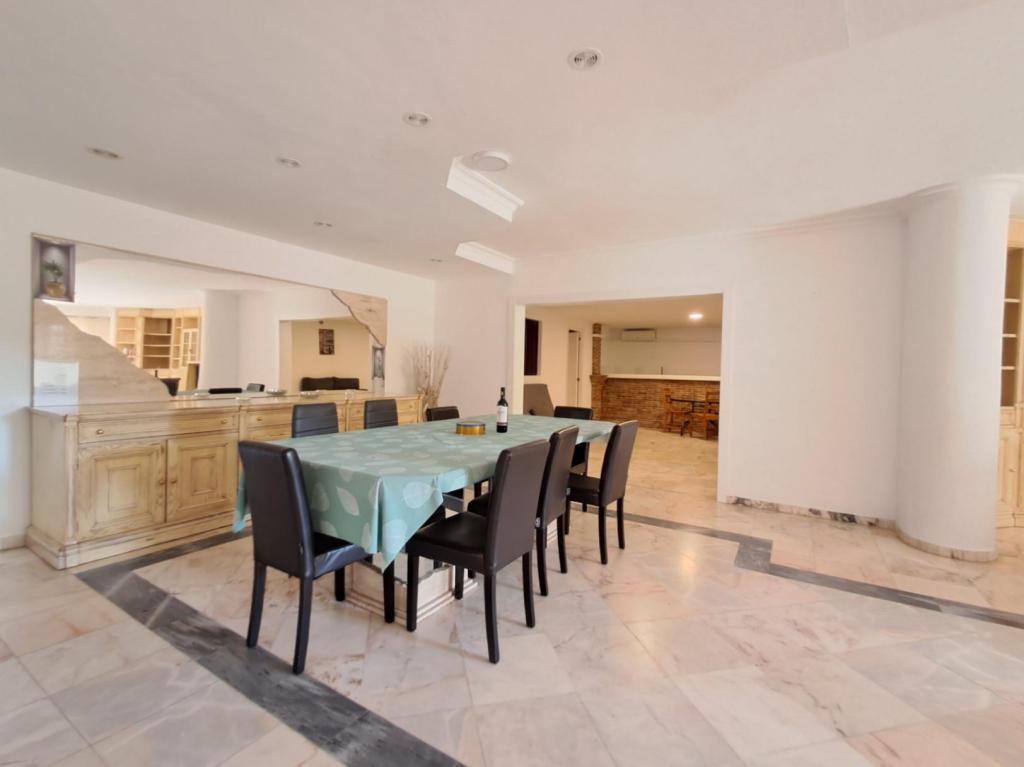 6 bed apartment in Benidorm