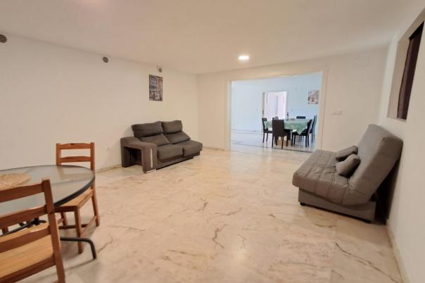 6 bed apartment in Benidorm